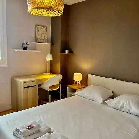 Le Martinet - 6 Personnes - *
